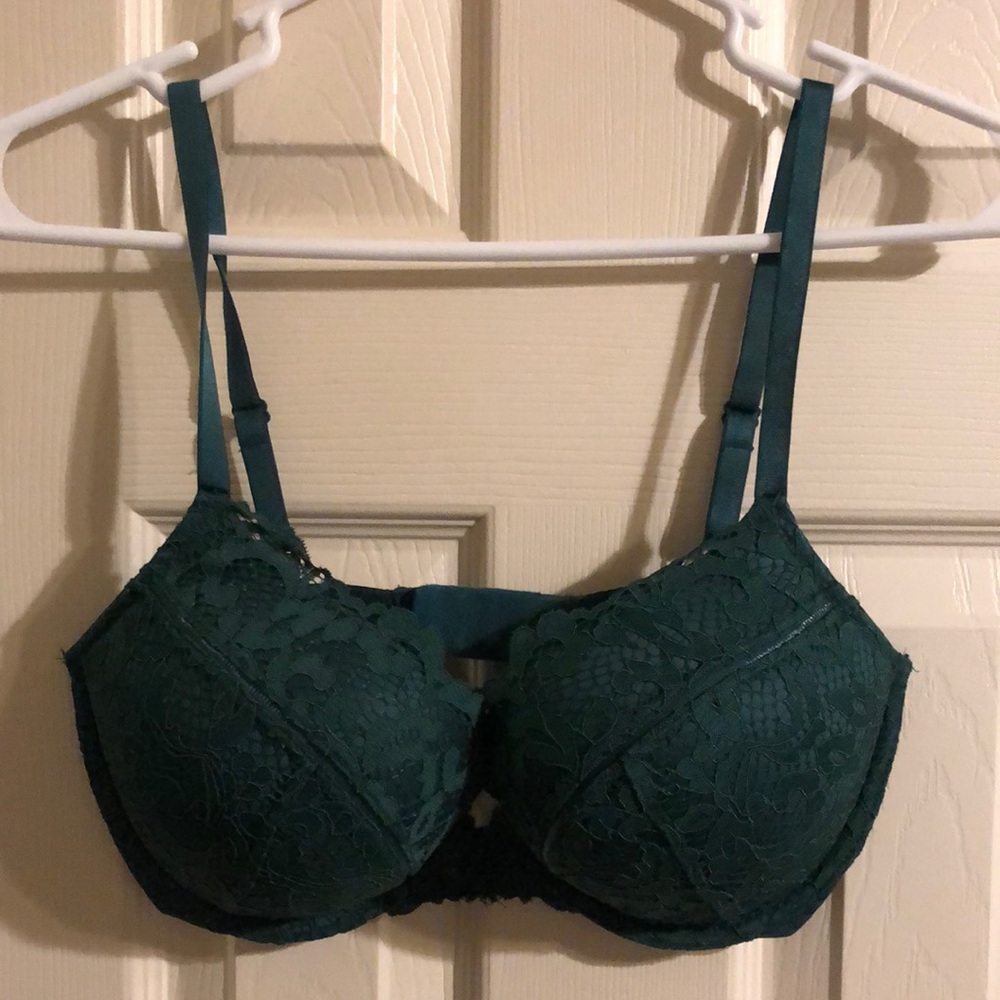 Victoria secret bombshell bra